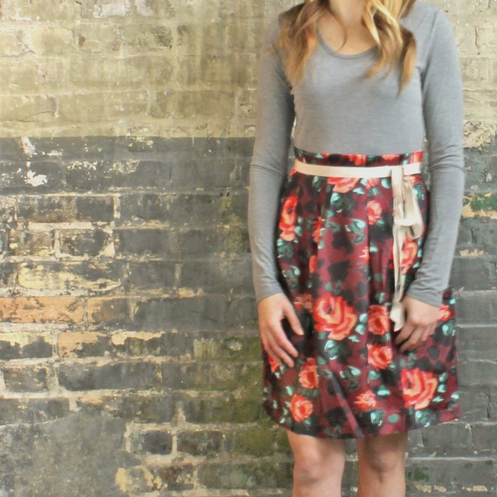 NWOT Pink Martini Twofer Red Rose Print Dress